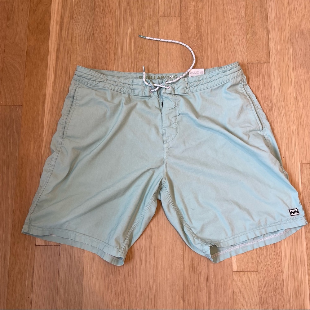 Billabong | Mint Green Board Shorts | Size: 32